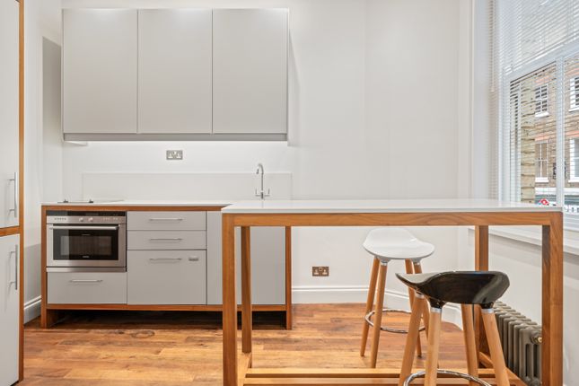 21a, Foley Street, London photo 4