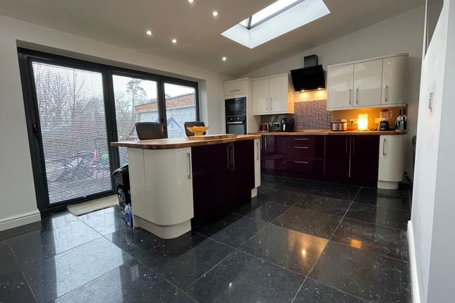 5, Blagdon Close, Weston Super Mare photo 4