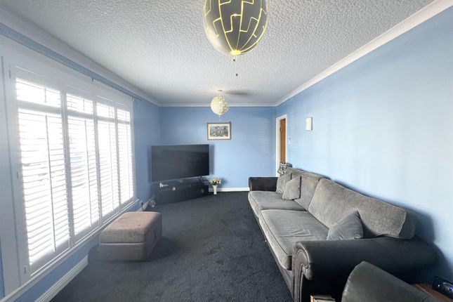 4, Millglen Road, Ardrossan photo 3