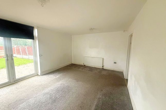 132 Corner Brook, Liverpool photo 5