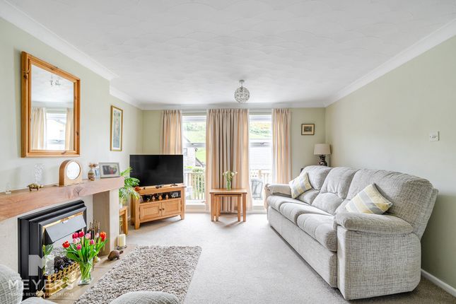 18, Moreys Close, Wareham photo 3