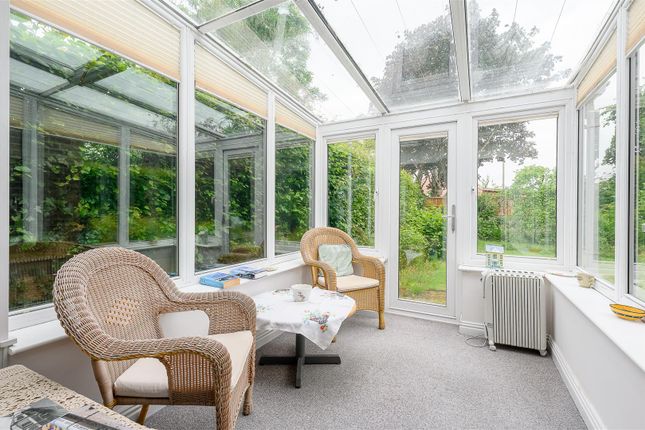 20, Fairway Drive, York photo 3