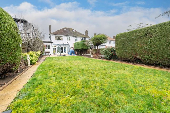 Thumbnail Semi-detached house for sale in Sidcup Road, London