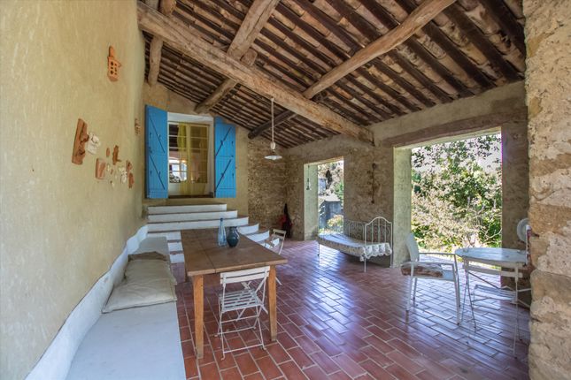 Property for sale in Puymeras, Vaucluse, Provence-Alpes-Côte d`Azur, France