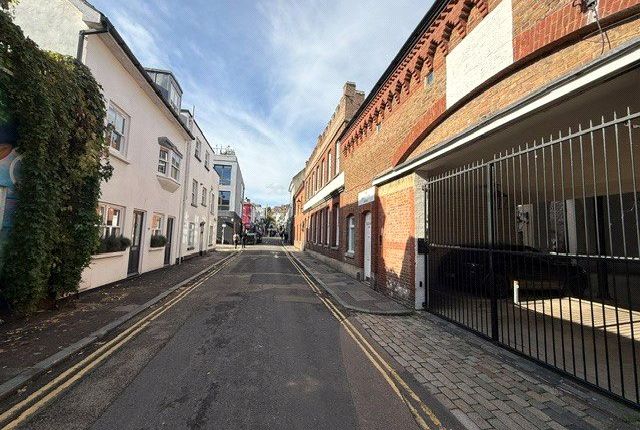 Gloucester Mews, Brighton photo 2