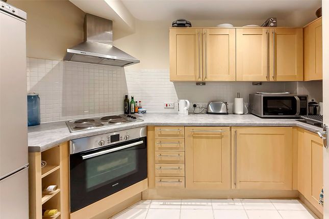 9, Baltic Wharf, Littlehampton photo 4