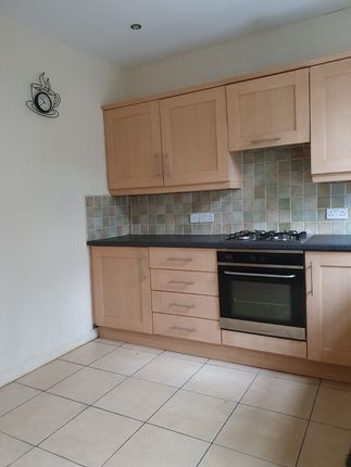 11 Windsor Grove, Heaton Bolton photo 4