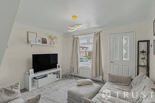 34 Branstone Grove, Ossett photo 4