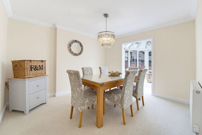 84, Woodlands Avenue, West Byfleet photo 3