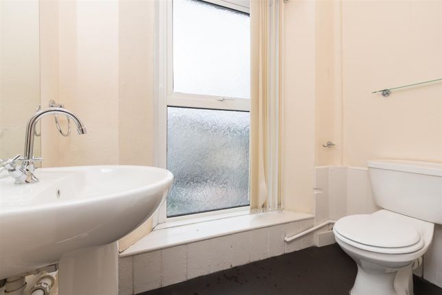 Flat-2-57-Queens-Road-Bs8-1Ql-29.Jpg