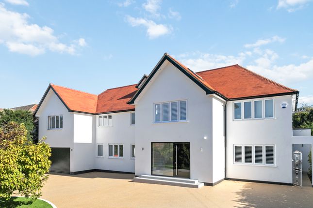 Thumbnail Detached house for sale in Golf Side, South Cheam