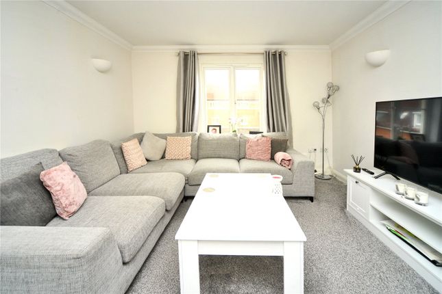 Flat for sale in Wingfield Court, Banstead, Surrey