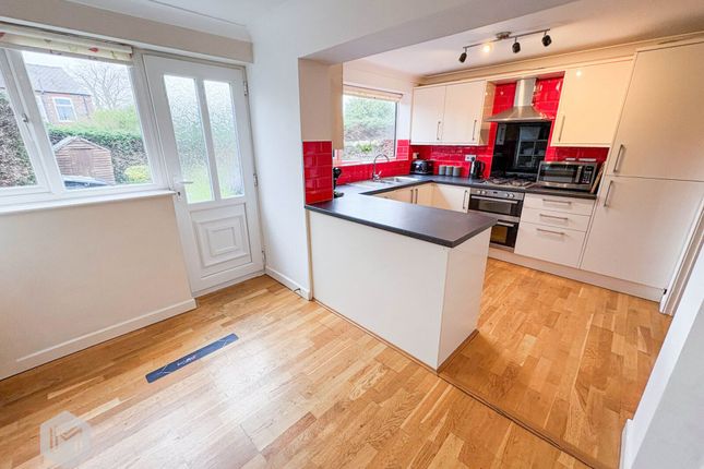32 Thompson Avenue, Warrington photo 2