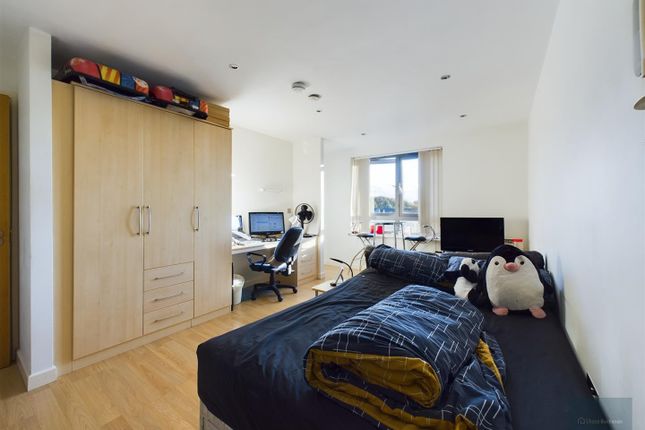 Flat for sale in Constantine Street, Plymouth