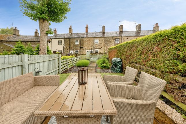221, Lowerhouse Lane, Lancashire photo 4