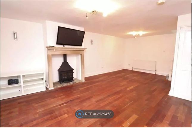 Clifton Fold, Clifton Road, Pudsey photo 4