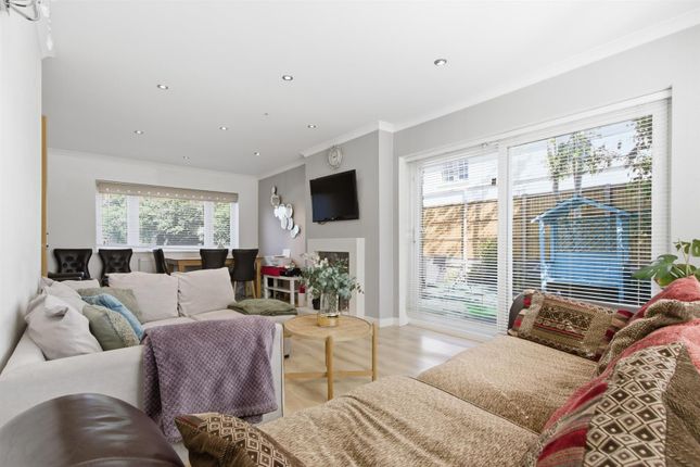 2, Kerdistone Close, Little Heath, Potters Bar photo 4