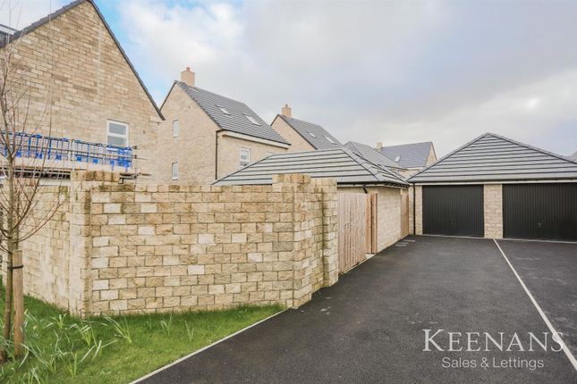 Detached house to rent in Shipton Road, Clitheroe