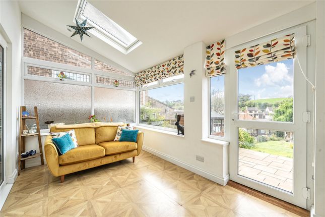 52 Tuckers Meadow, Crediton Devon, Devon photo 4