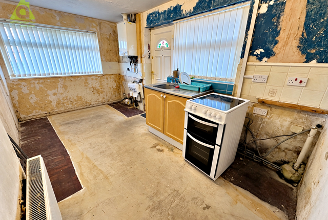 51, St Georges Avenue Greater Manchester, Westhoughton photo 4