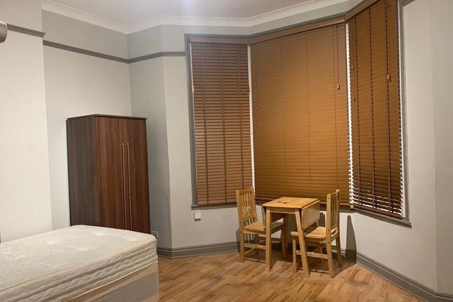 Studio to rent in Iverson Road, London