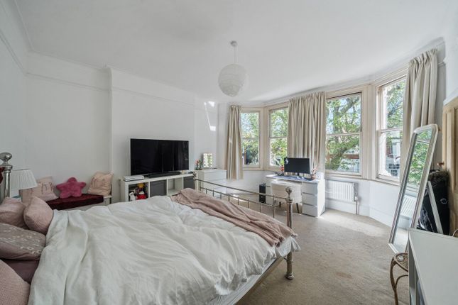 27, Inchmery Road, London photo 3