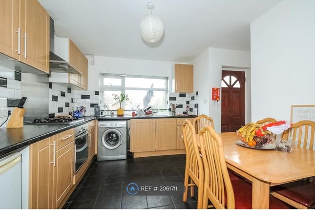 Semi-detached house to rent in Cricket Road, Oxford