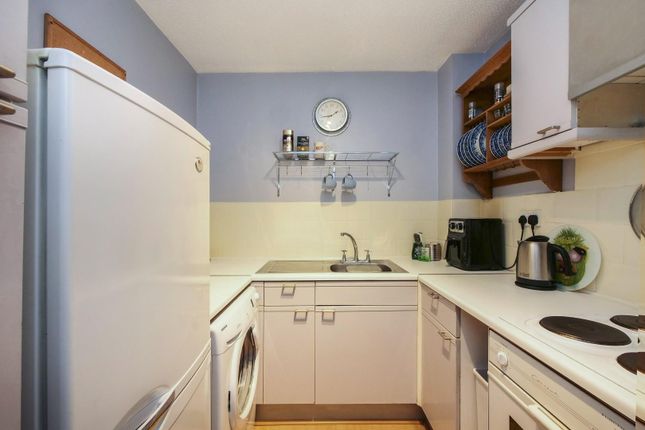 54, Nicholas Gardens, York photo 4