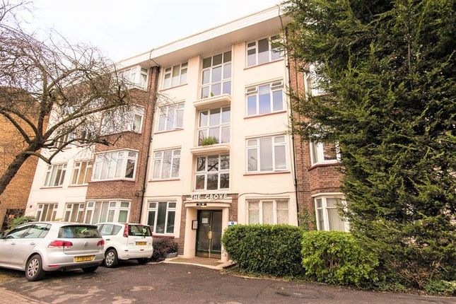 Thumbnail Flat to rent in 'the Grove', St Margarets, 1 Min Station