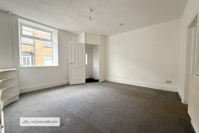 3, Acre Mill Rd, Rossendale photo 3
