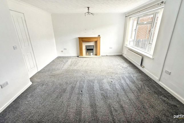 25, Briardene, Ashington photo 3