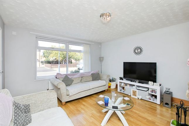 136, Falmouth Road, Derby photo 4