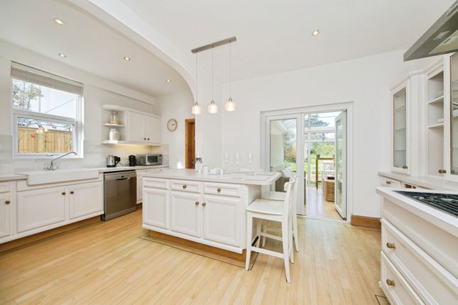12, Llannerch Road West, Colwyn Bay photo 4