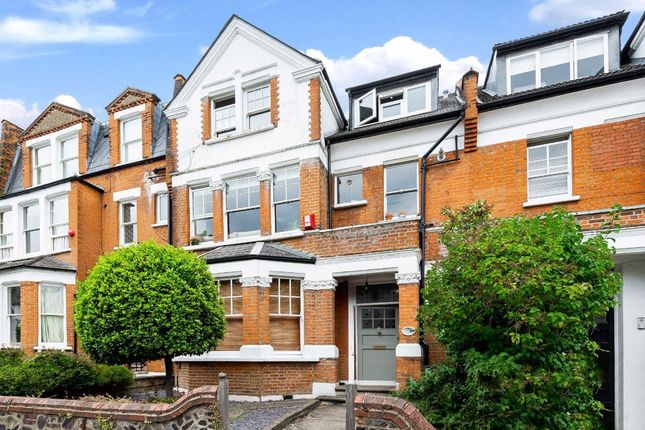 Thumbnail Flat for sale in Muswell Avenue, London