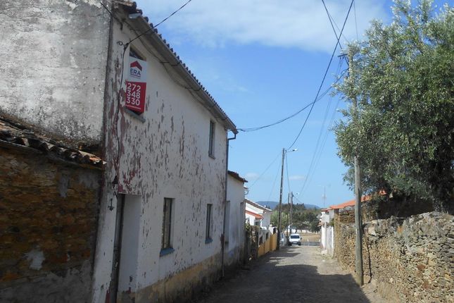 Thumbnail Detached house for sale in S. Vicente Da Beira, São Vicente Da Beira, Castelo Branco (City), Castelo Branco, Central Portugal
