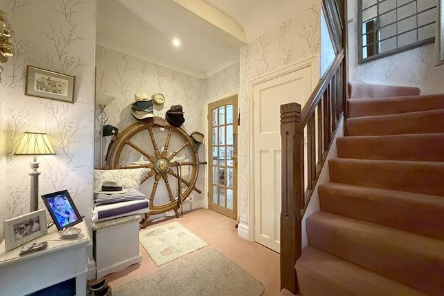 Holly Tree Cottage, 33, Burn Bridge Road, Harrogate photo 2