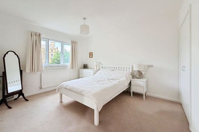 19, Rosebery Place, Newcastle Upon Tyne photo 4