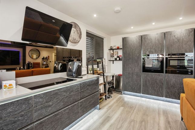 3, Rebbur House, 108, Nicker Hill, Nottingham photo 4