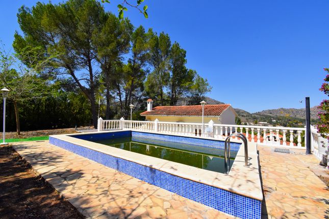 Villa for sale in 46800 Xàtiva, Valencia, Spain