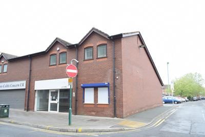 Thumbnail Retail premises to let in Clarendon Street, Hyde