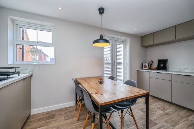 Cartwright Way, Beeston photo 4