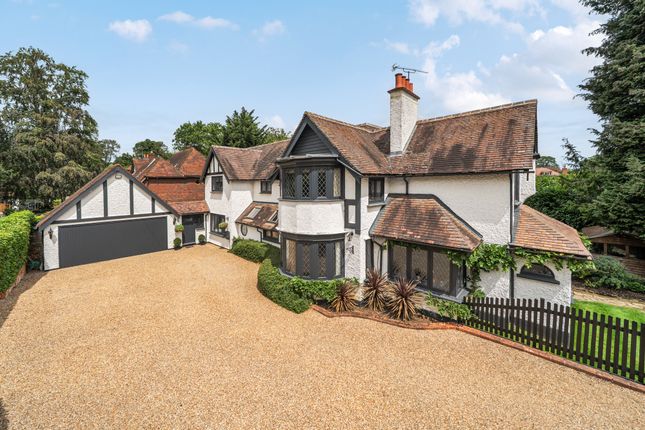 5-bed house on Dunolly House, The Avenue, Farnham Common, £1,650,000