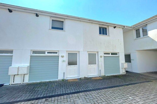 Thumbnail Property to rent in Penmur Road, Newquay