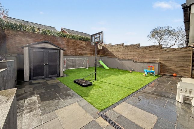 1 Willowbank, Manchester photo 4