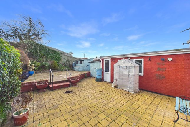 13 Borrowdale Drive, Norwich photo 4
