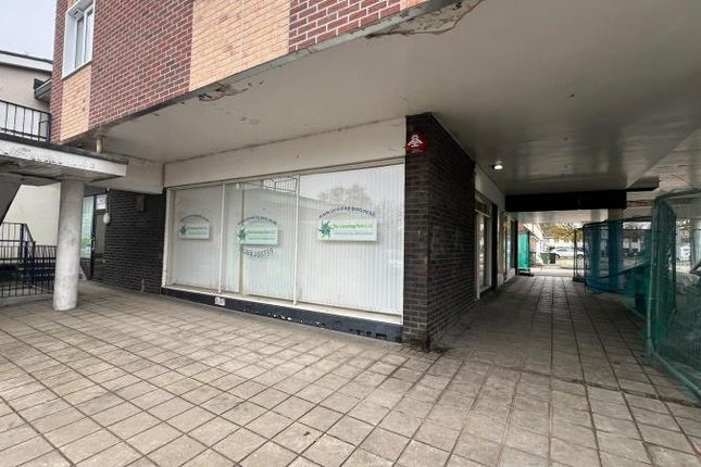 Retail premises to let in Shop 140 - 142, 140 -142, Clay Hill Road, Basildon