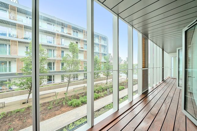 3, Howe House, 20, Love Lane, Woolwich photo 4