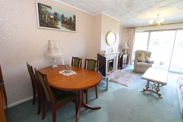 2, Quorn Crescent, Stourbridge photo 4