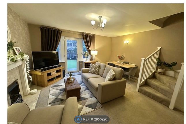 Highfield Court, Liversedge photo 2