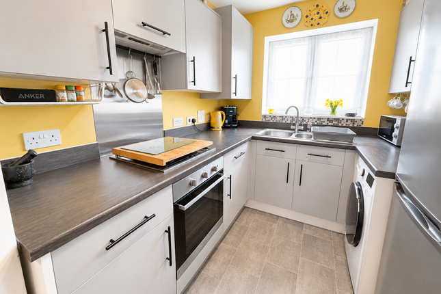 5, Robin Way, Sturminster Newton photo 3